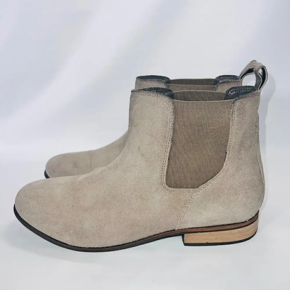 Urban‎ Outfitters UO Chelsea Suede Boots Beige Men's 10